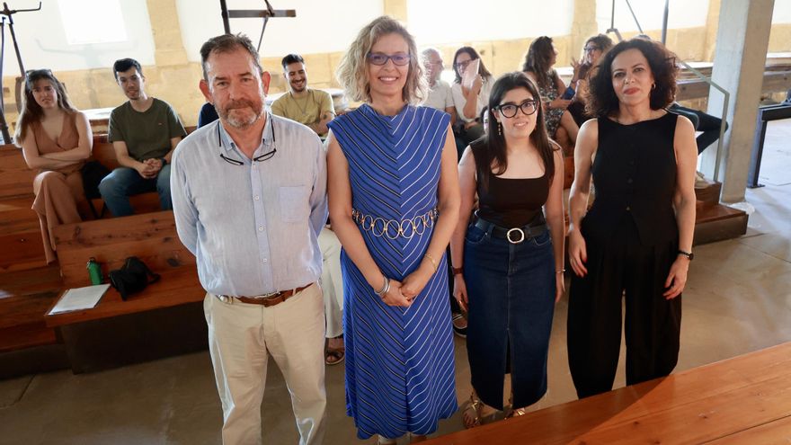 Eduardo González, presidente de la AECC en Murcia: &quot;Si el 70% de la población no fuma, no tiene por qué estar expuesta&quot;