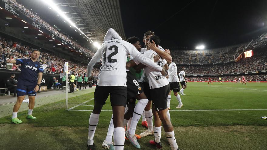 Horario y dónde ver el Valencia-Valladolid