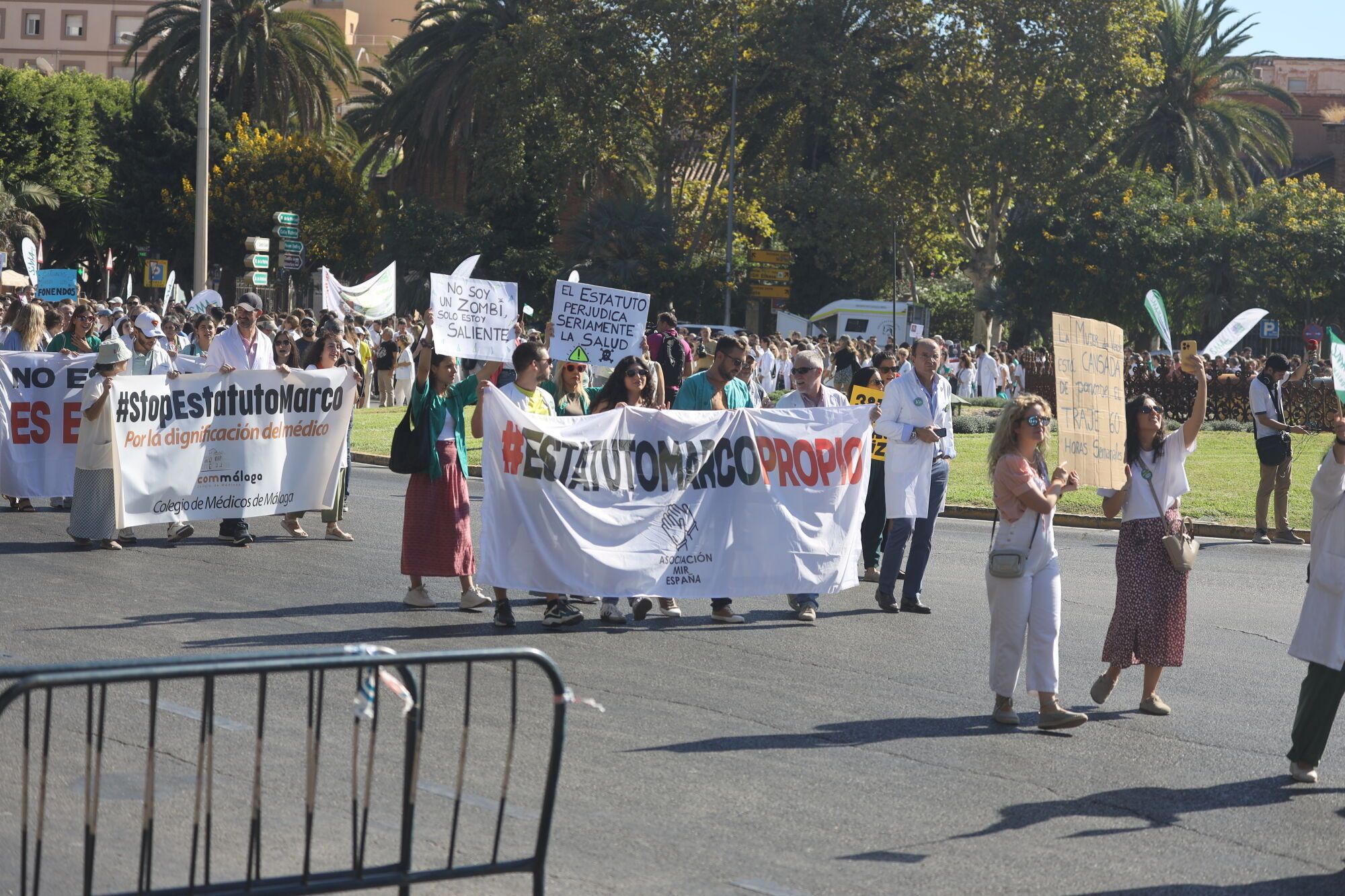 MLG 03-10-2025 Manifestación de la sanidad pública en Málaga.