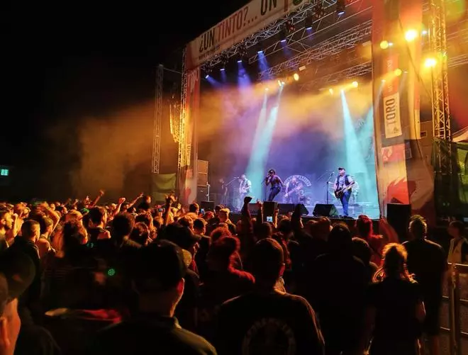 GALERÍA | Vintoro deja huella entre los aficionados al rock