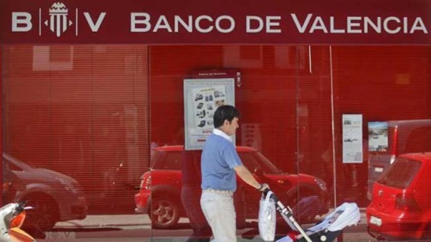 Caixa Bank se queda con el Banco de Valencia por un euro