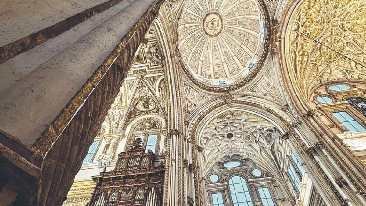 La Mezquita-Catedral, un monumento 'vivo' en constante restauración.