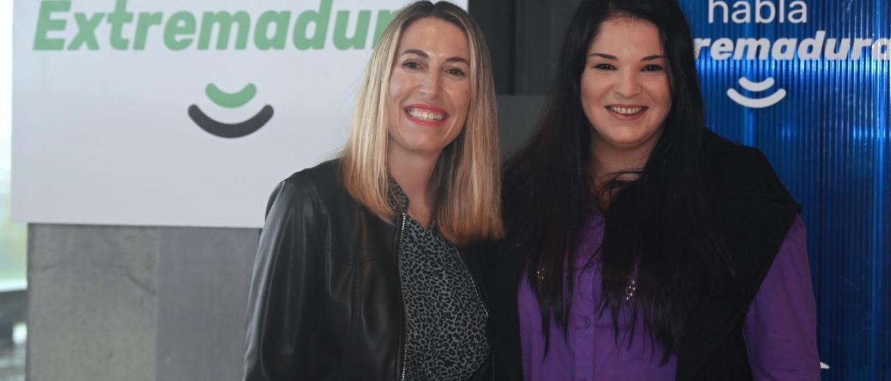 María Guardiola y Fátima Mulero, este martes en la presentación oficial de su candidatura a la alcaldía de Mérida.