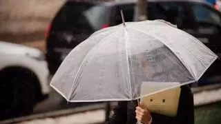 Directo temporal | La lluvia obliga a cortar la N-340 en L'Aldea durante más de dos horas y media