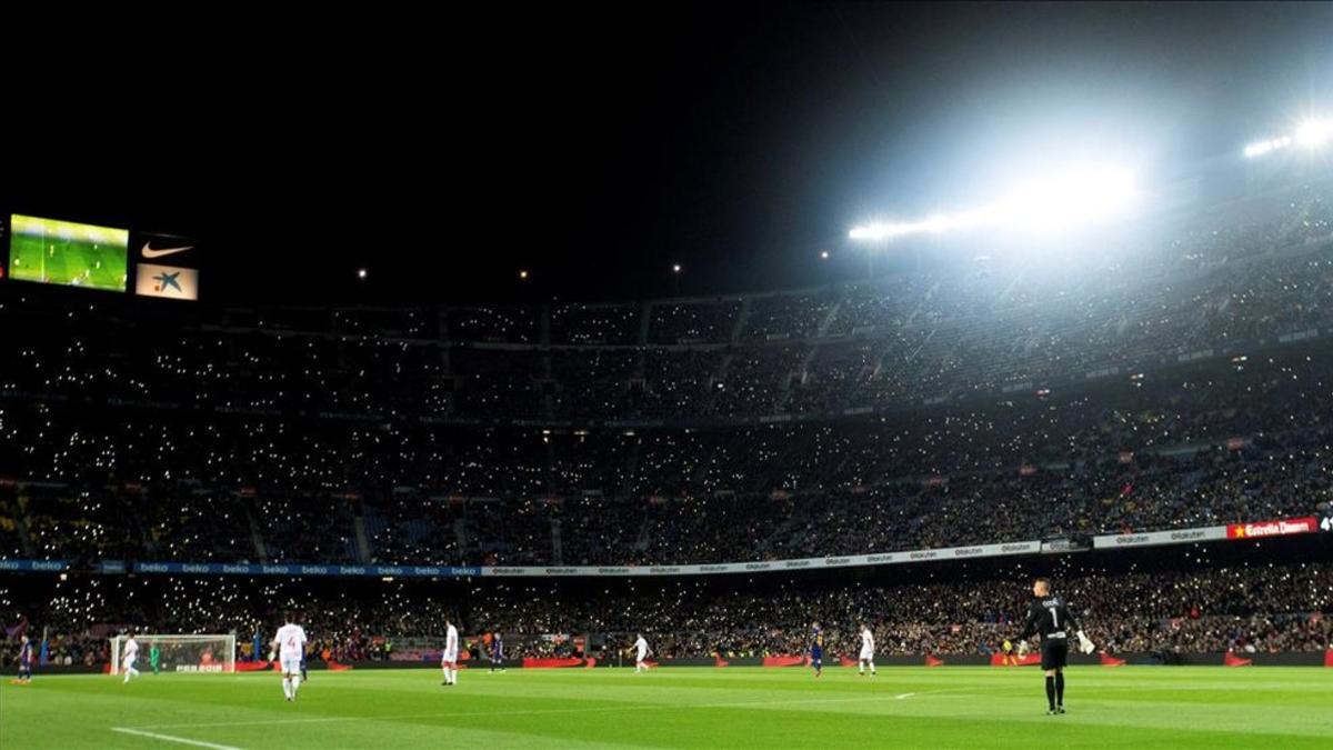 Imagen de la pasada temporada del del Camp Nou con el aforo completo