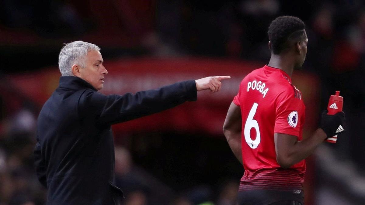 Mourinho con Paul Pogba, el fichaje más caro del United.