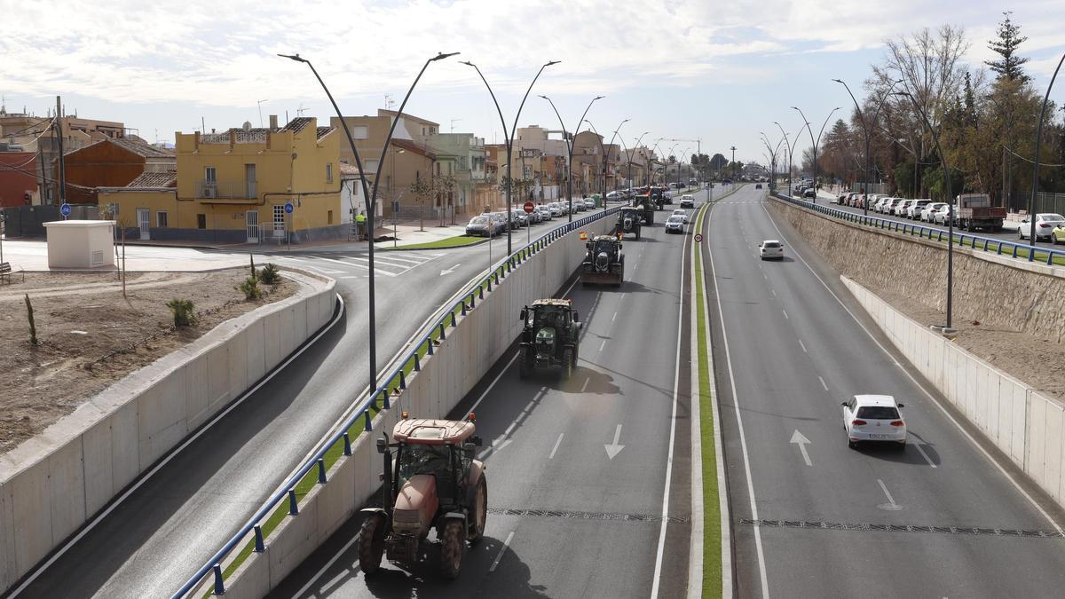 Tractorada en Lorca, este martes.