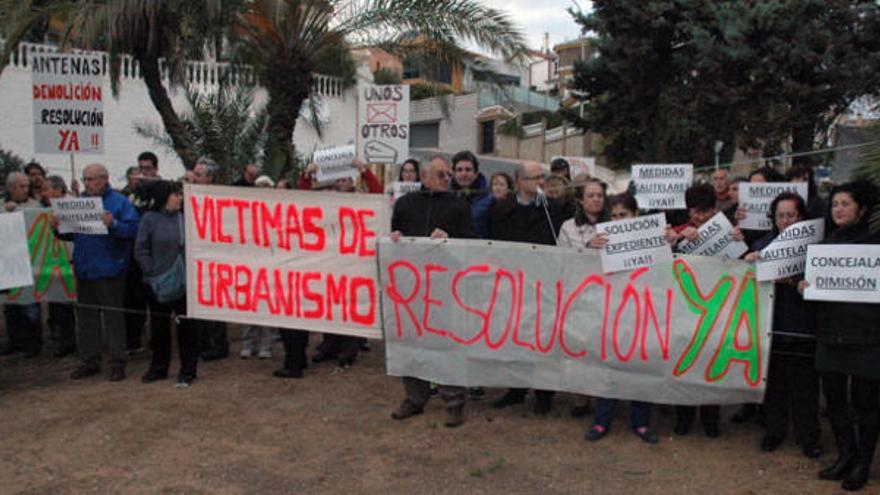 Nueva protesta contra la telefonía móvil en Vélez