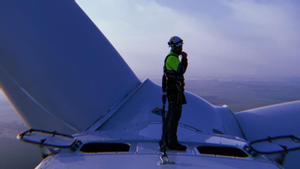 Un tècnic de molins de vent.