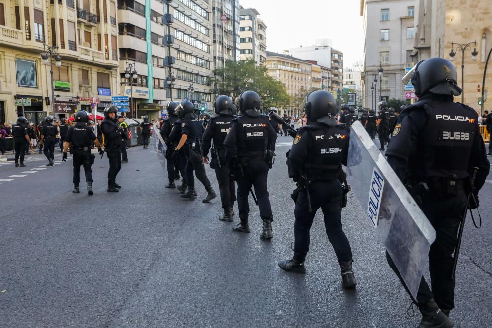 Manifestación 9 d'Octubre Valencia: tensión y altercados