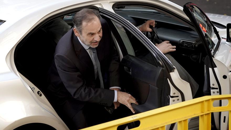 Ábalos niega que hubiese financiación ilegal en el PSOE en su época como secretario de Organización