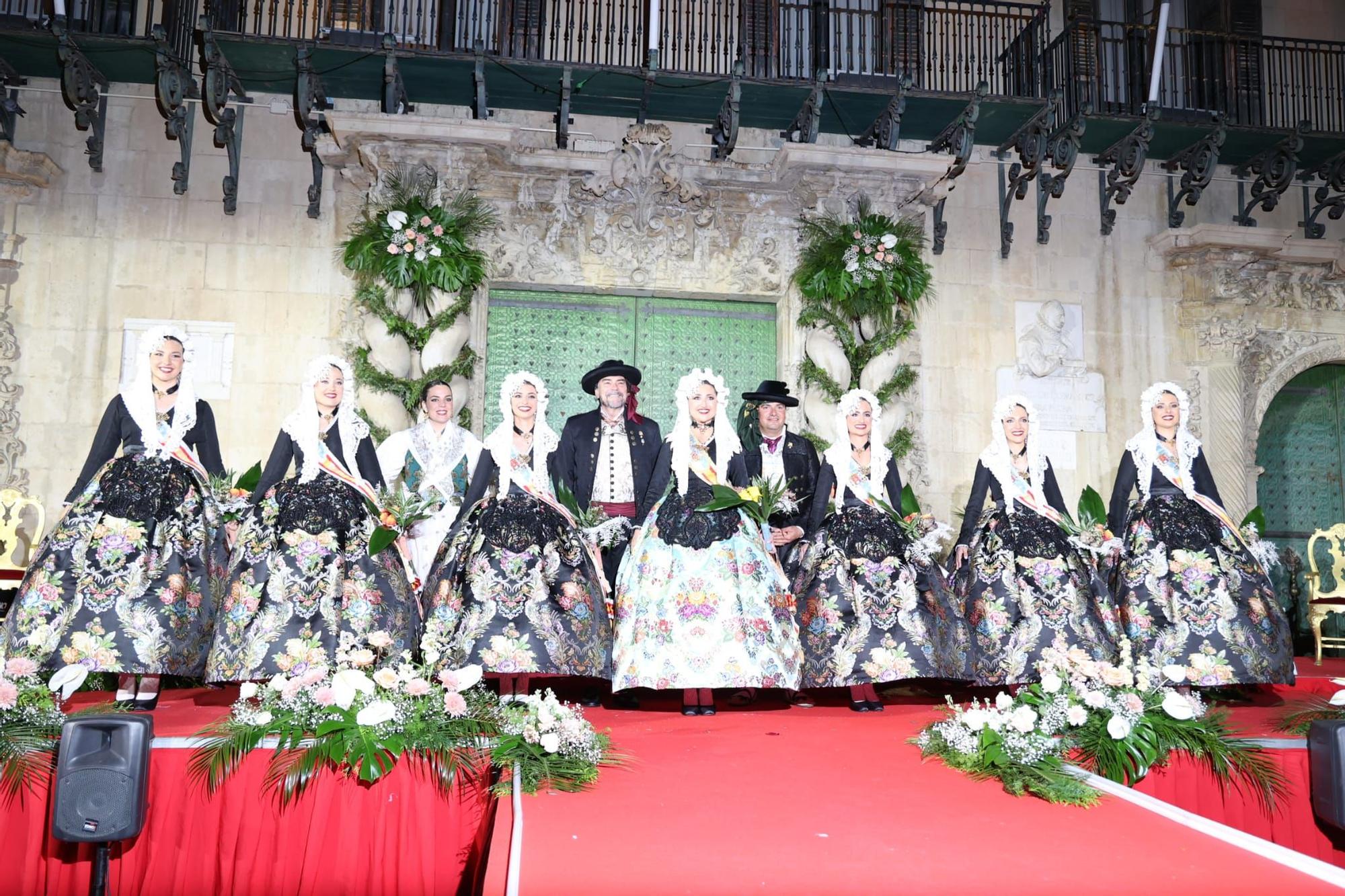 Las Hogueras de Alicante ya tienen proclamadas a la Bellea del Foc y a sus damas de honor