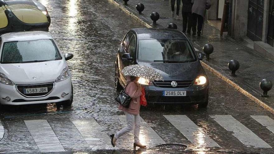 Llueve en Ourense un mes después pero la sequía sigue