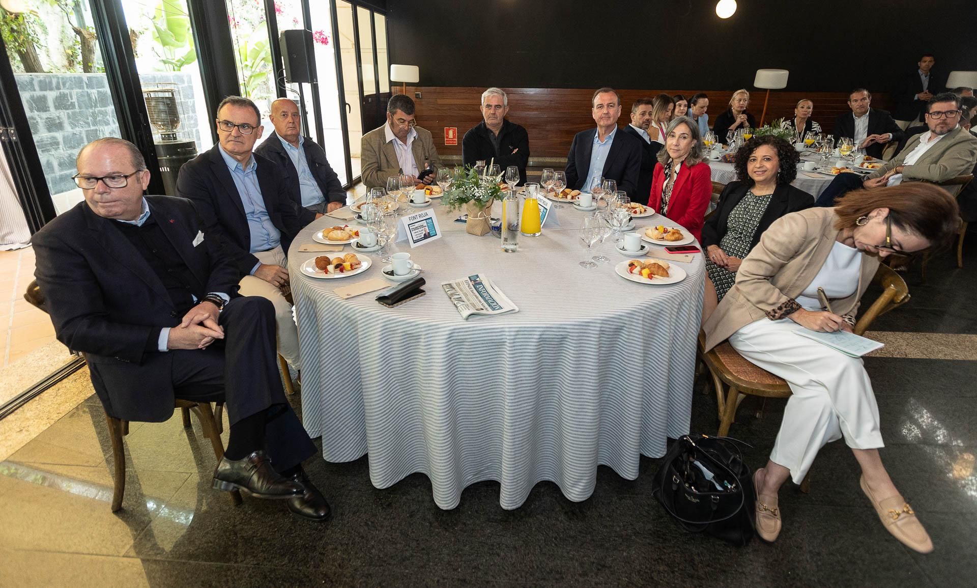 Miguel Tellado participa en el Foro Información