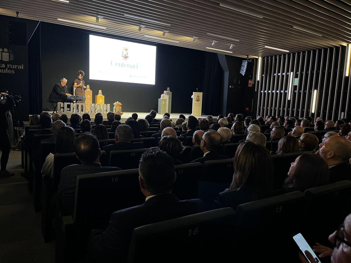Imágenes de la gala inaugural del centenario de Caixa Rural Nules Imágenes de la gala inaugural del centenario de Caixa Rural Nules