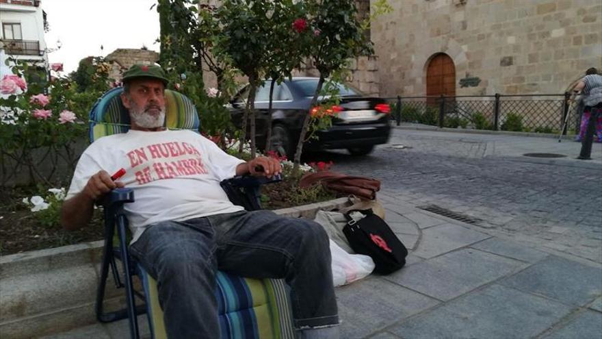 El bombero en huelga de hambre llega a un acuerdo con la Junta