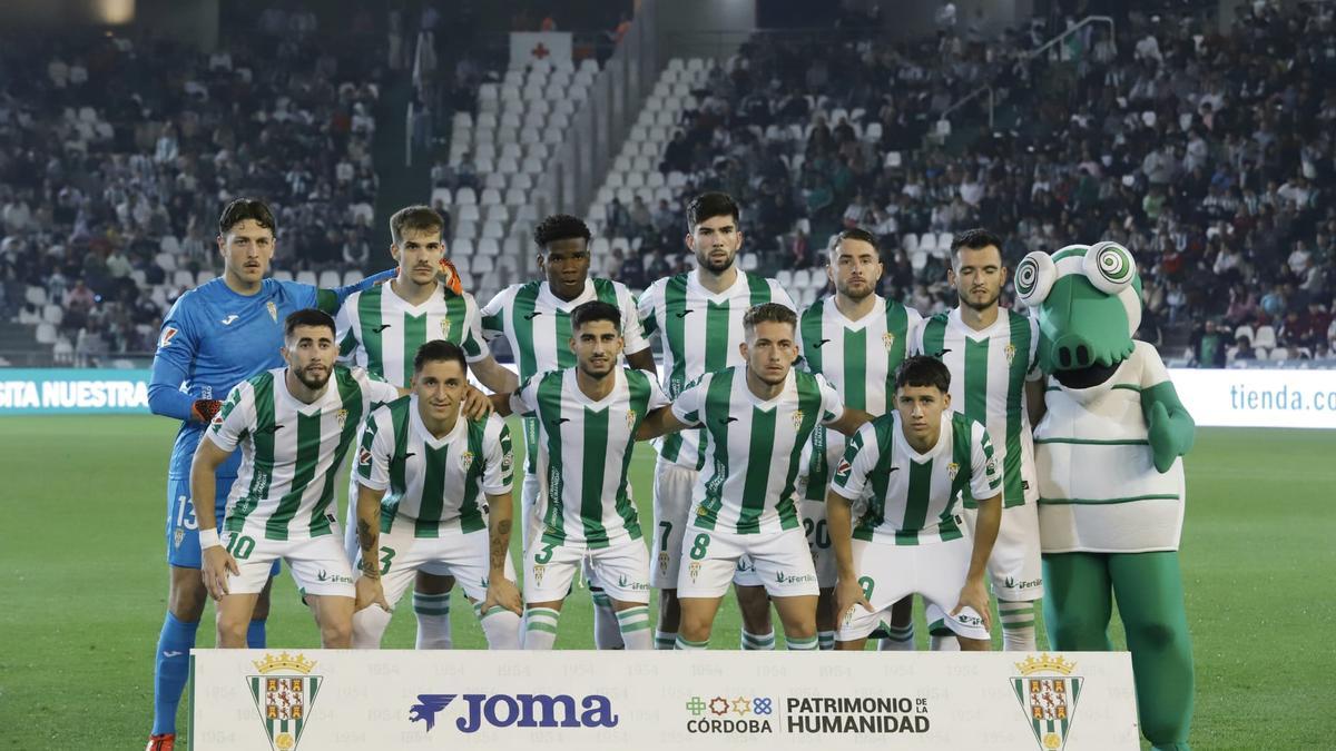 Equipo titular del Córdoba CF que empató este sábado en El Arcángel ante el Real Zaragoza.