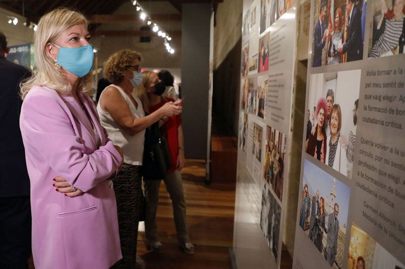 Inauguración de la exposición de Carmen Alborch en València