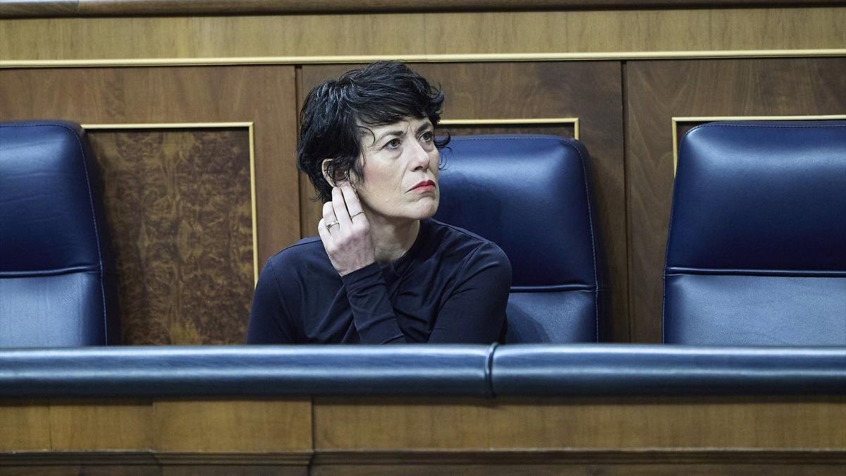 La ministra de la Seguirad Social, Elma Saiz, en el Congreso de los Diputados durante la sesión del 26 de febrero de 2026, donde se vota el llamado "escudo social" y la revalorización de las pensiones.
