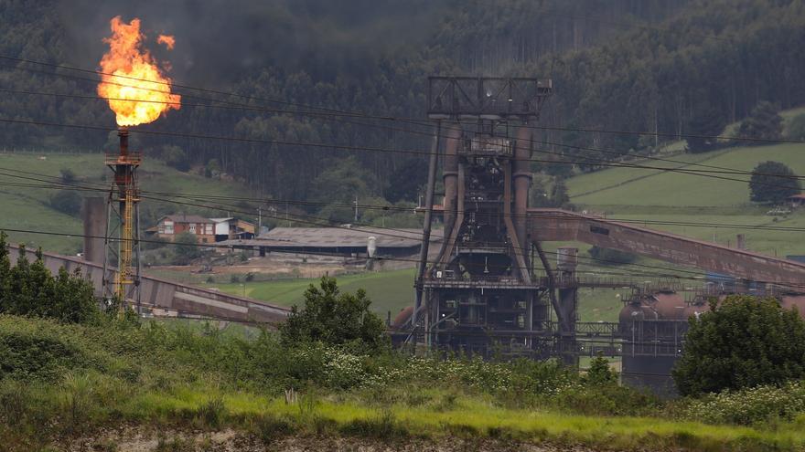 ArcelorMittal plantea a los sindicatos negociar un nuevo ERTE para todas sus plantas en España
