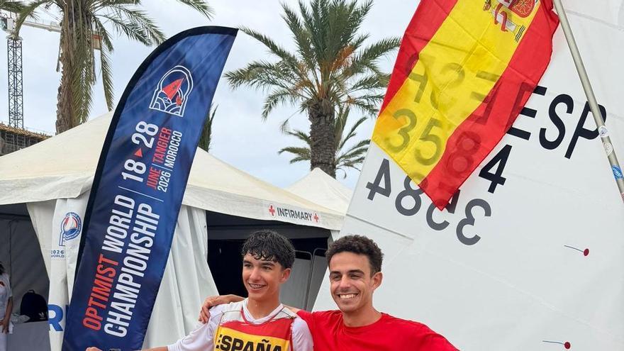 Hugo González, del Real Club de Regatas de Alicante, se proclama Campeón del Mundo por Equipos en el Mundial de Optimist