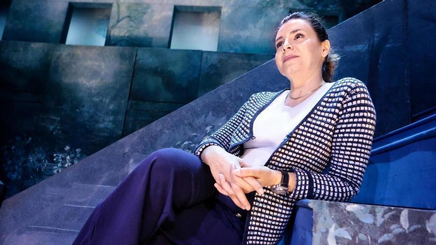 Sabina Puértolas: «Manon juega con las reglas de su época pero las moldea a su manera»