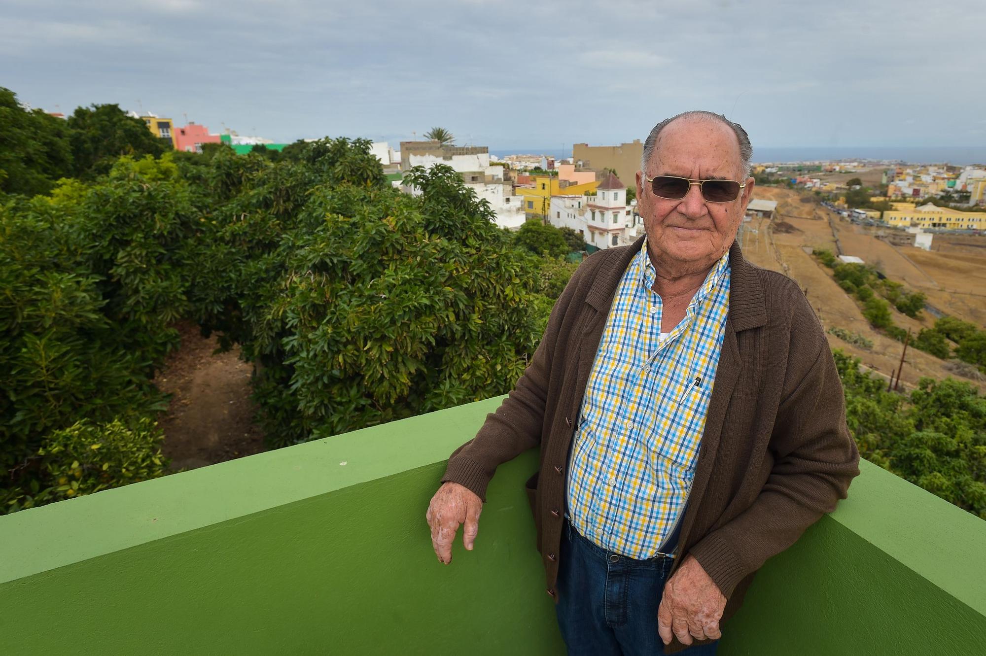 José Medina Rodríguez, en su finca de El Ejido