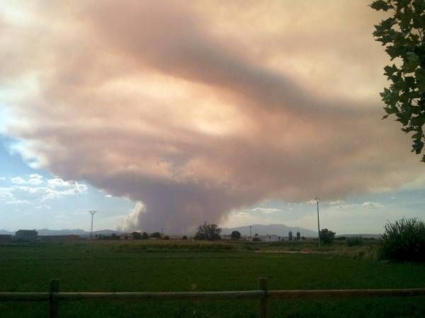 Fotogalería del incendio en Trasobares