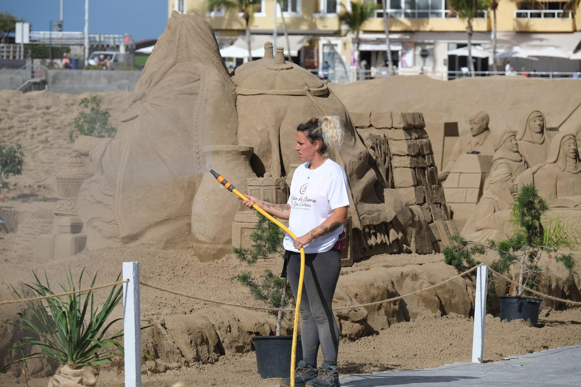Inauguración del belén de arena en la playa de Las Canteras (3/12/2021)