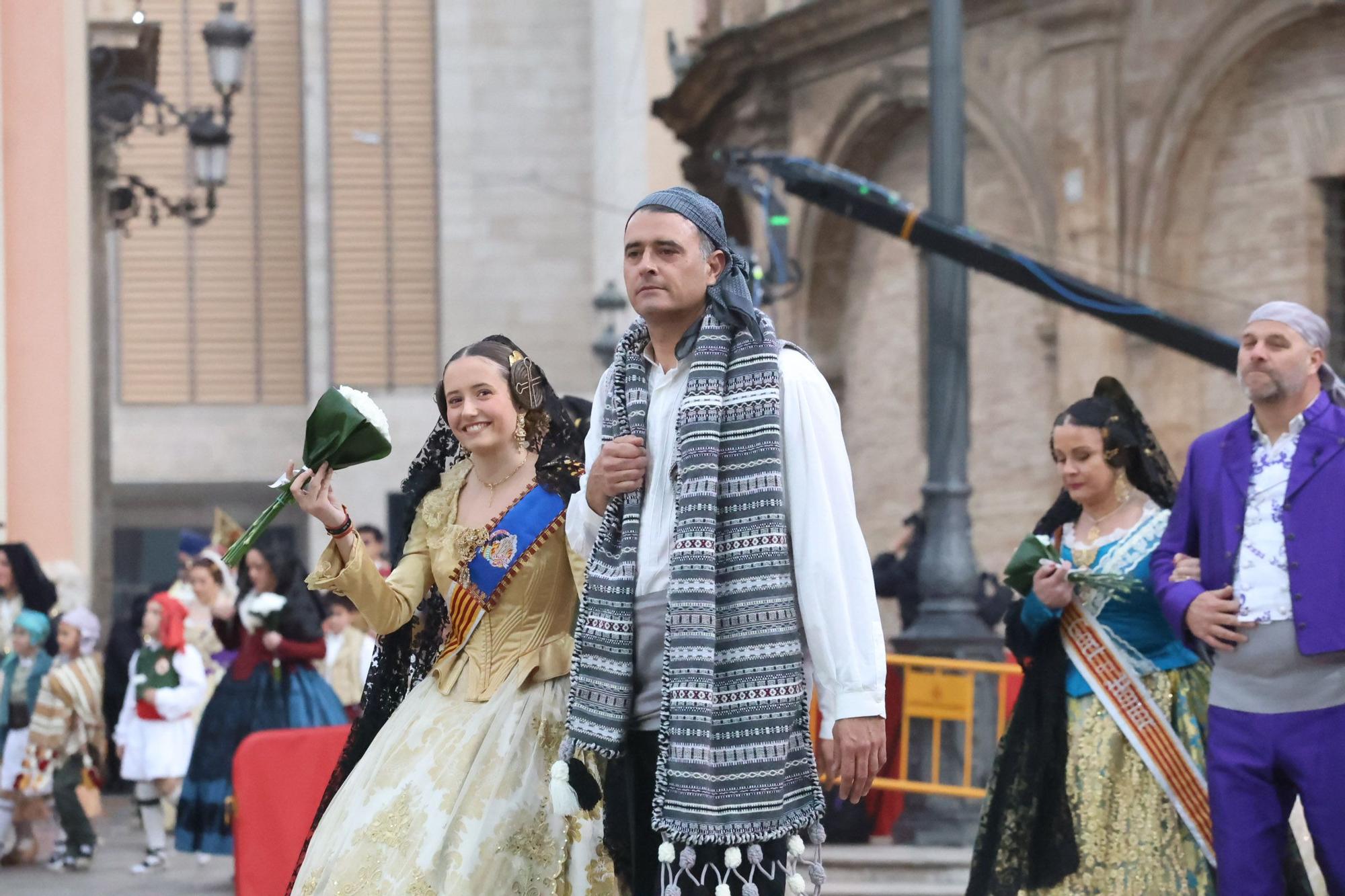 Búscate en el segundo día de la Ofrenda en la calle San Vicente entre las 18 y las 19 horas