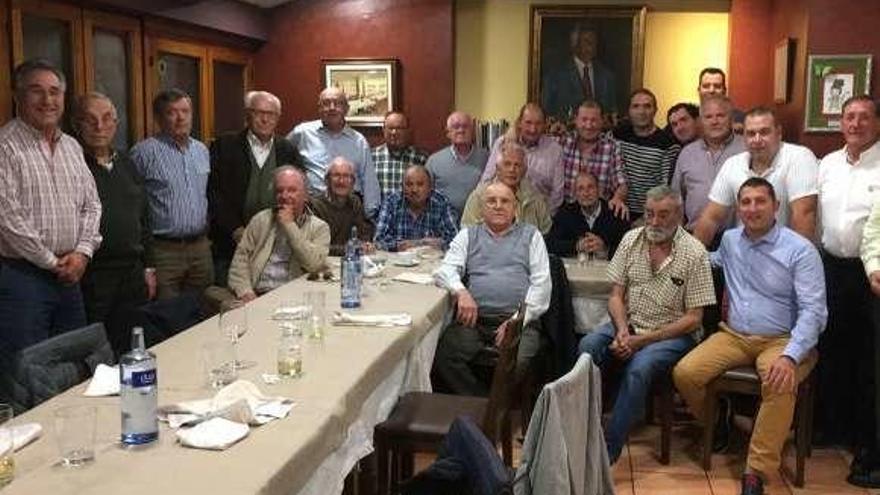 Cena anual de &quot;Amigos de Pillarno&quot;