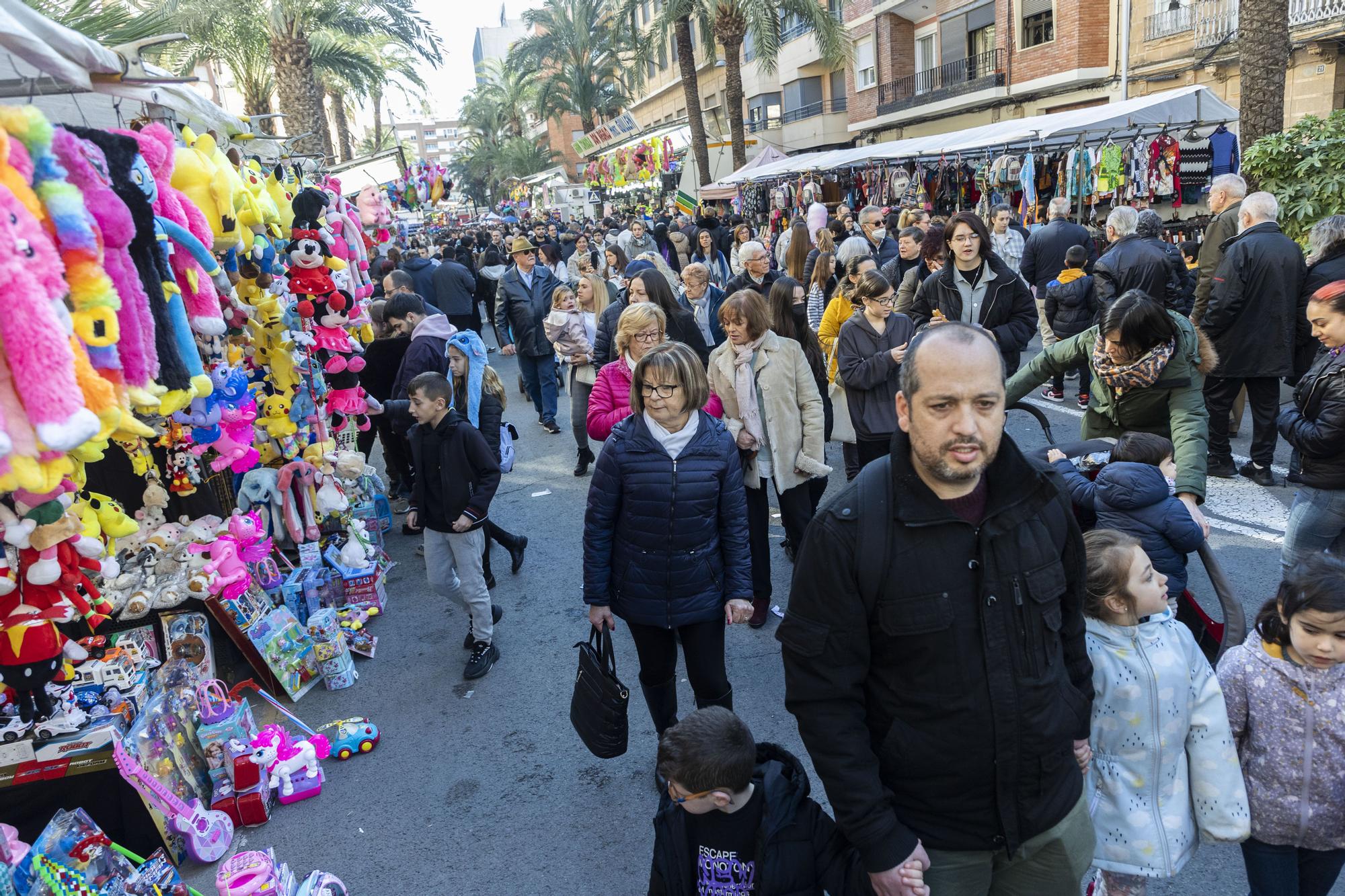 Torrent vive el Sant Blai más multitudinario