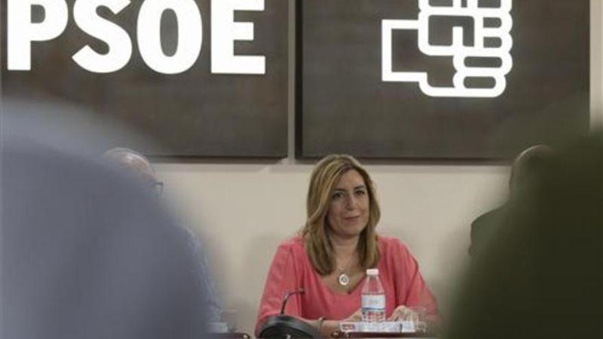 La crisis del PSOE da alas a los críticos con Susana Díaz en Andalucía