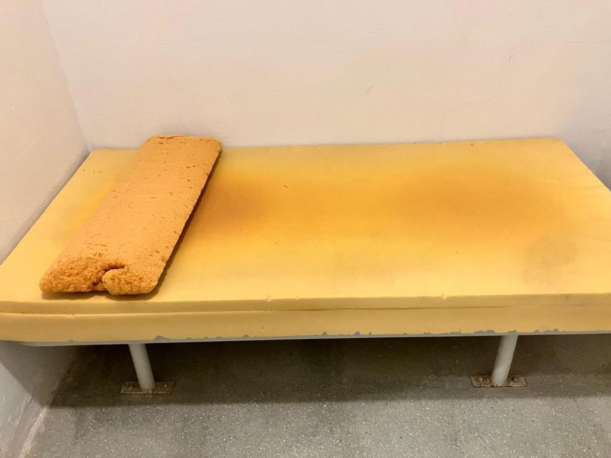 Un colchón de un centro de menores