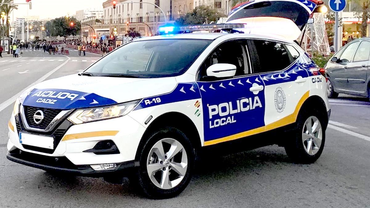 Vehículo de la Policía Local de Cádiz.