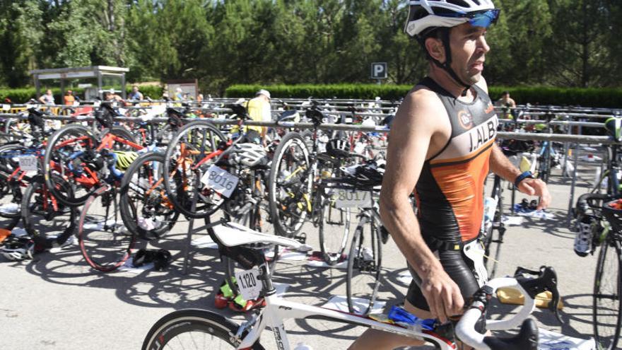 El Triatló del Cardener es consolida en un marc ideal entre Sant Ponç i Cardona