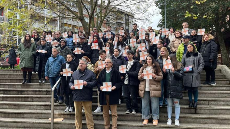 Reparan con celo y repulsa el ataque a la exposición de fotos de jóvenes tutelados