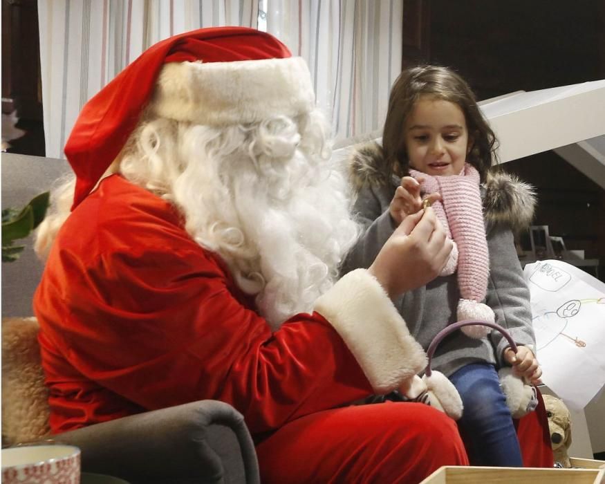 Papá Noel llega a Vigo. // R. Grobas