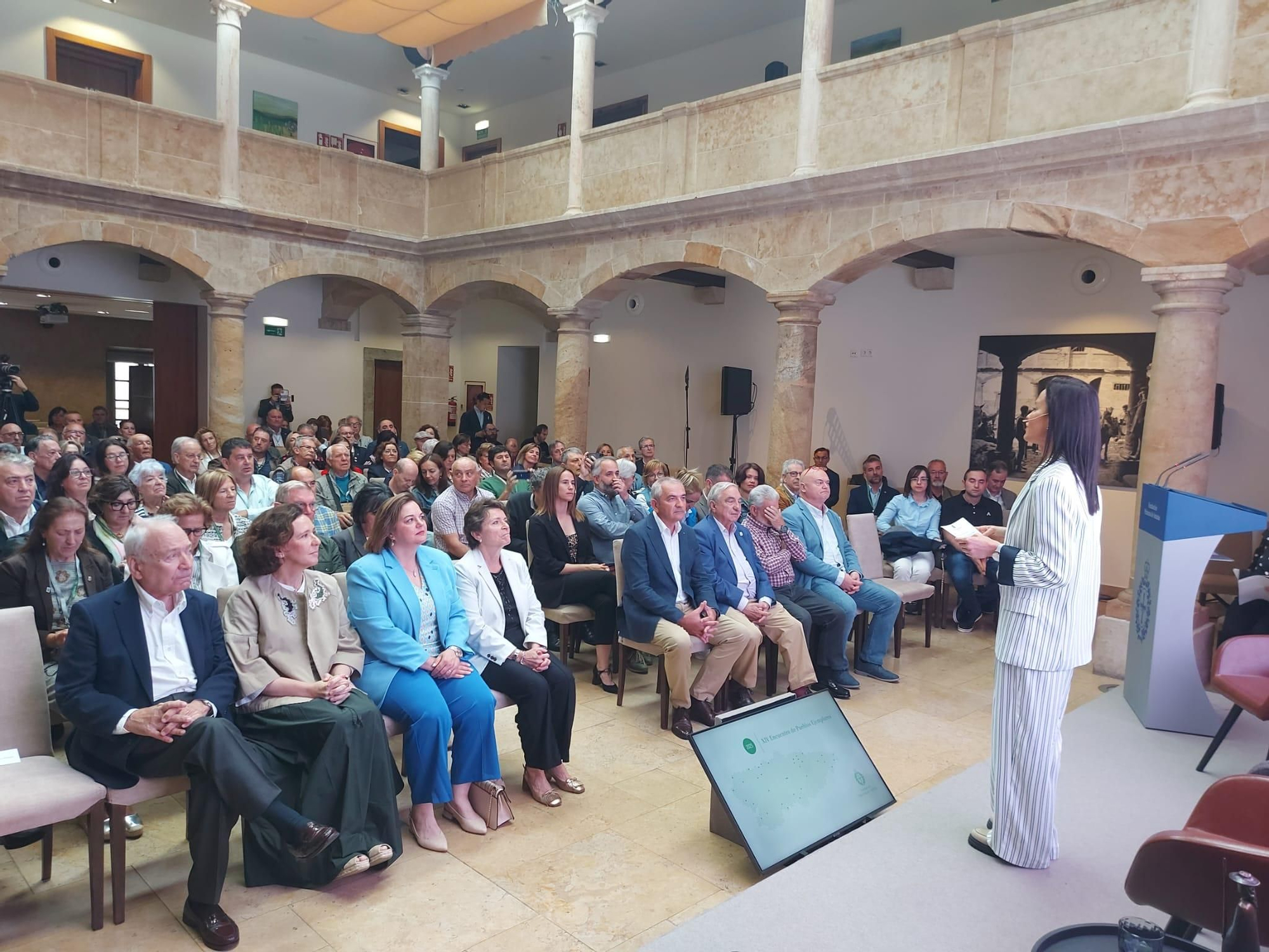 En imágenes: Así fue el XIV Encuentro de Pueblos Ejemplares, que se celebró en Tineo