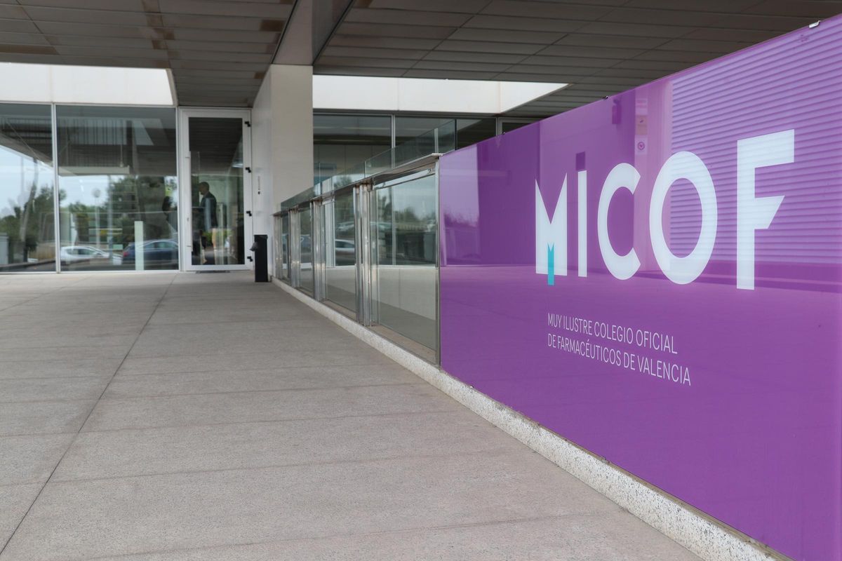 Sede del Muy Ilustre Colegio Oficial de Farmacéuticos (MICOF) en Paterna.