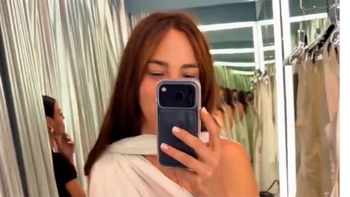 El detalle del vestido de novia de Marta Peñate que deja a todos boquiabiertos: estilo bufanda