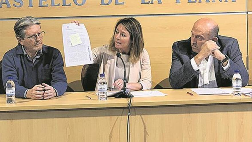 Carrasco califica de «bofetada» a los vecinos el rechazo a sus enmiendas