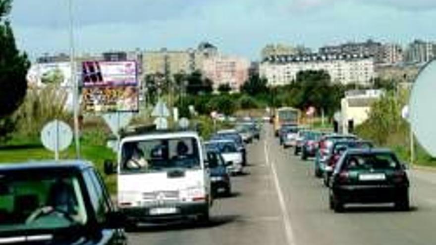 La obra para desdoblar la carretera de Valverde no terminará hasta el 2009