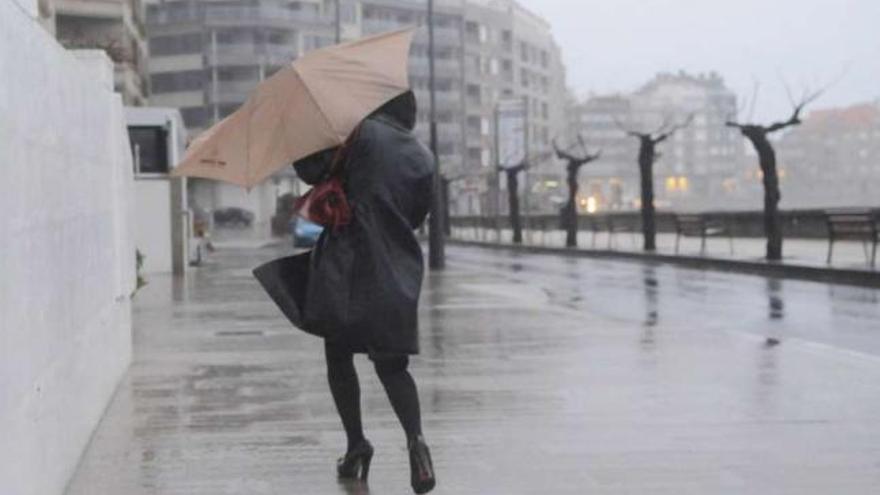 El temporal arrecia en Galicia con rachas de 110 km/h y hasta 85 litros en 12 horas