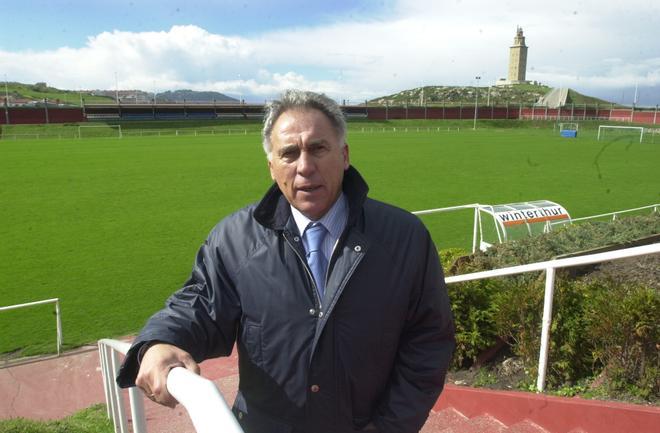 Adiós a Amancio Amaro, una leyenda del fútbol más allá de A Coruña