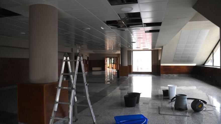 Goteras en el Palacio de la Ópera, en 2023. | La Opinión