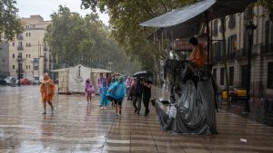 Barcelona. 08/09/2024. Fuerte tormenta en Barcelona. AUTOR: Marc Asensio agua, Barcelona, cambio climático, Catalunya, España, frío, gotas, lluvia, temperatura, tormenta, verano