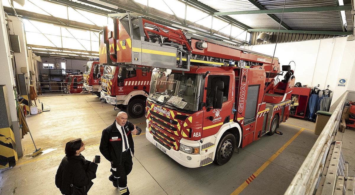 La auto escala vertical (AEA), que cuenta con una escalera que alcanza los 30 metros de altura.