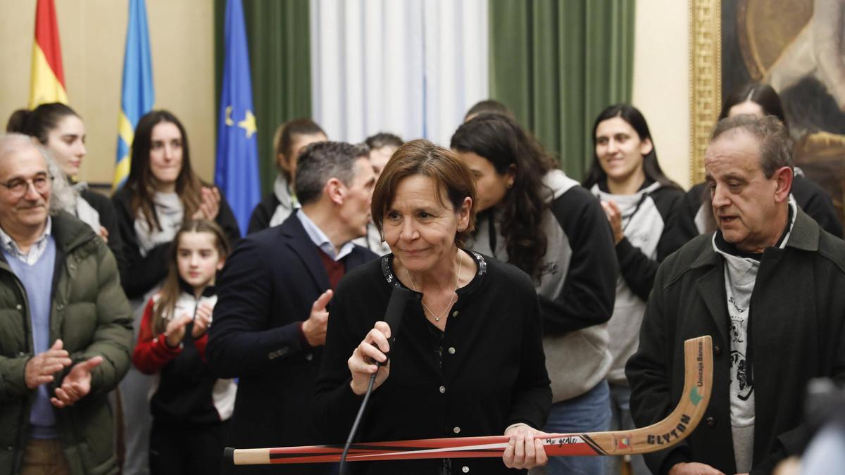 La recepción en el Ayuntamiento a las jugadoras del Telecable Gijón, en imágenes