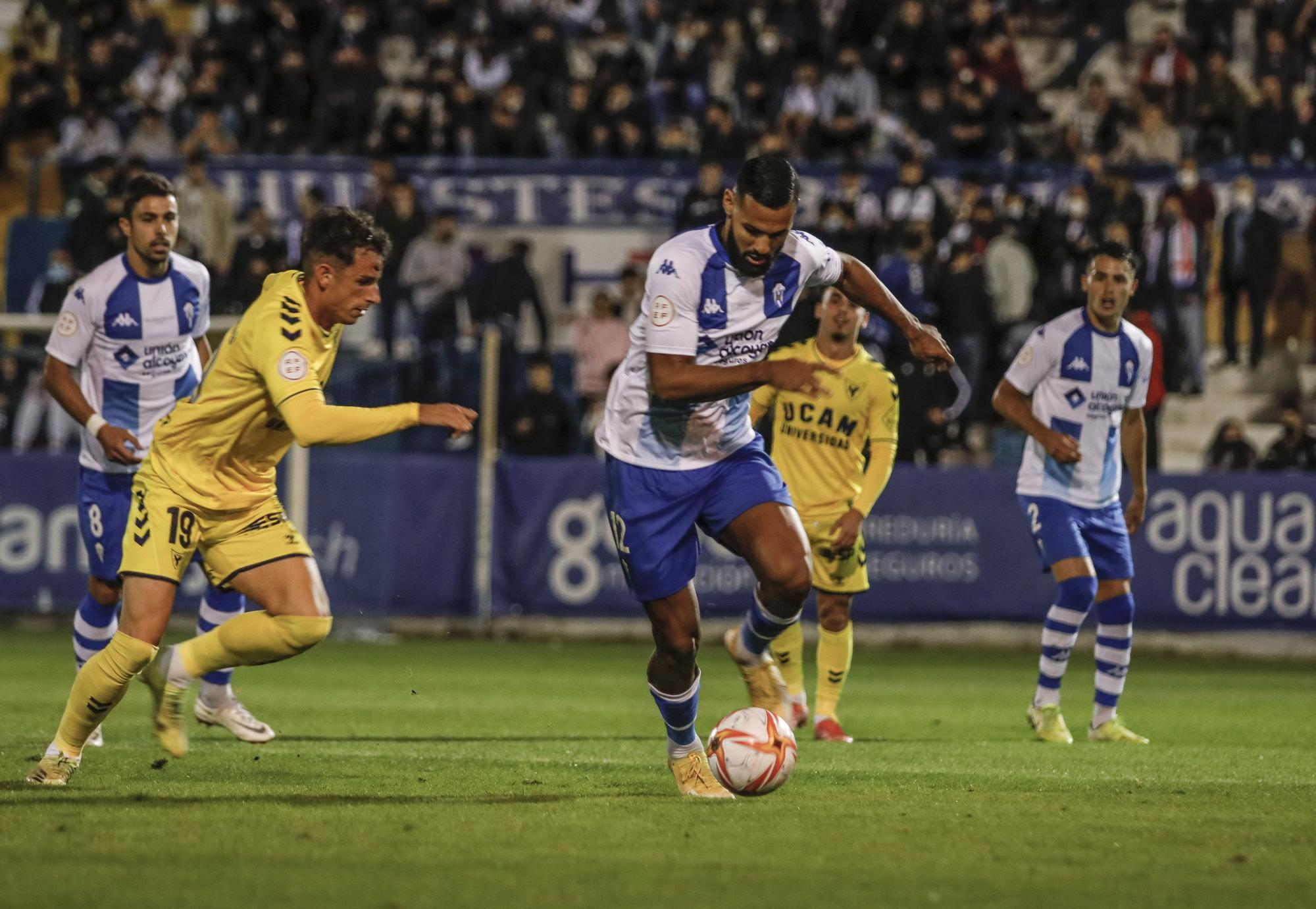 Triunfo heroico del Alcoyano